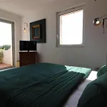 Le Domaine Des Vignes-spacieuse Villa/piscine Villa Hyères