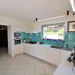 Le Domaine Des Vignes-spacieuse Villa/piscine *
