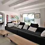 Le Domaine Des Vignes-spacieuse Villa/piscine * Hyères