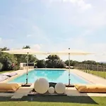 Villa Le Domaine Des Vignes-spacieuse Villa/piscine