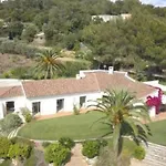 Le Domaine Des Vignes-spacieuse Villa/piscine Villa *