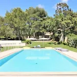 Villa Le Domaine Des Vignes-spacieuse Villa/piscine Hyères