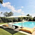 Le Domaine Des Vignes-spacieuse Villa/piscine Hyères