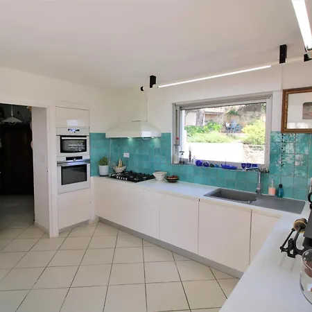 Le Domaine Des Vignes-spacieuse Villa/piscine *