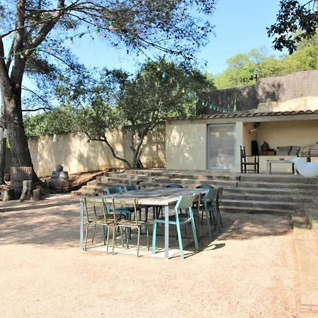 Le Domaine Des Vignes-spacieuse Villa/piscine 빌라 *