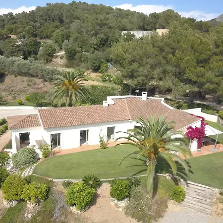 Вилла Le Domaine Des Vignes-spacieuse Villa/piscine Йер