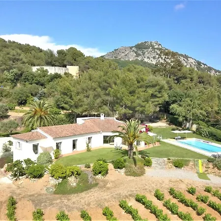 Le Domaine Des Vignes-spacieuse Villa/piscine 빌라 *