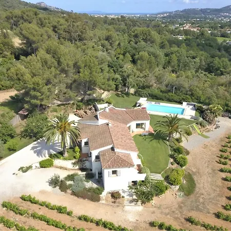 Le Domaine Des Vignes-spacieuse Villa/piscine