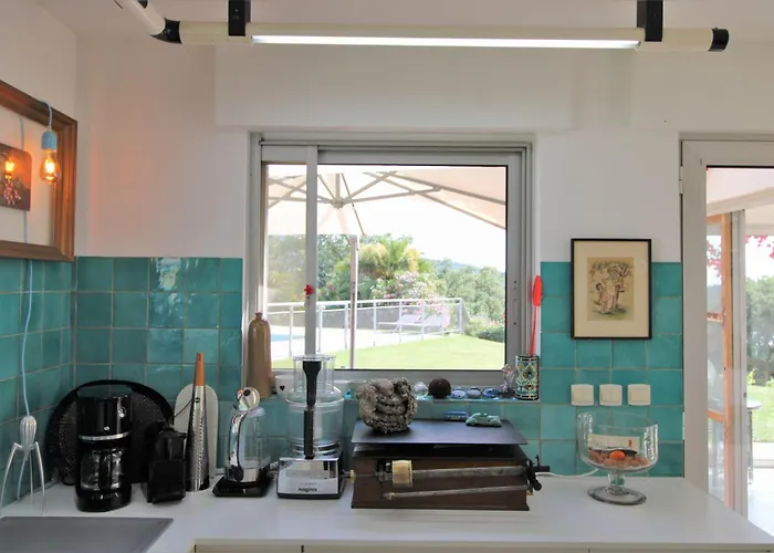 Le Domaine Des Vignes-spacieuse Villa/piscine *