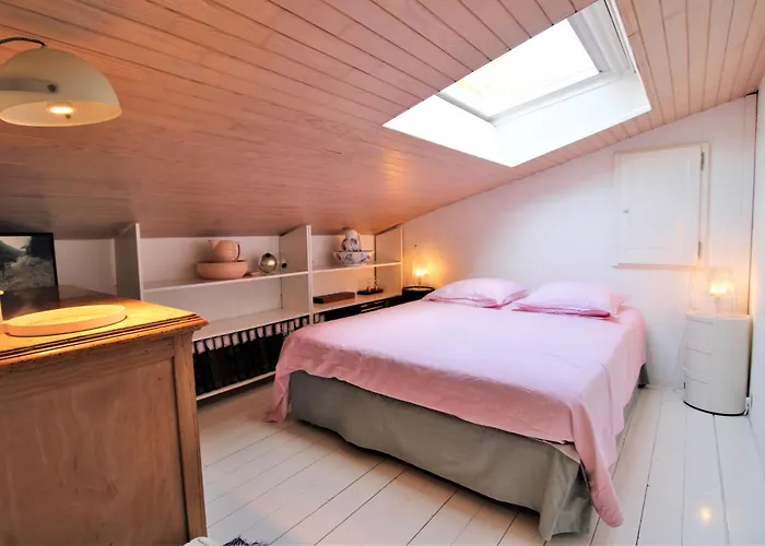 Le Domaine Des Vignes-spacieuse Villa/piscine *