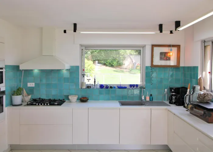 Villa Le Domaine Des Vignes-spacieuse Villa/piscine