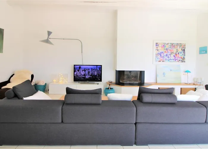 Villa Le Domaine Des Vignes-spacieuse Villa/piscine *