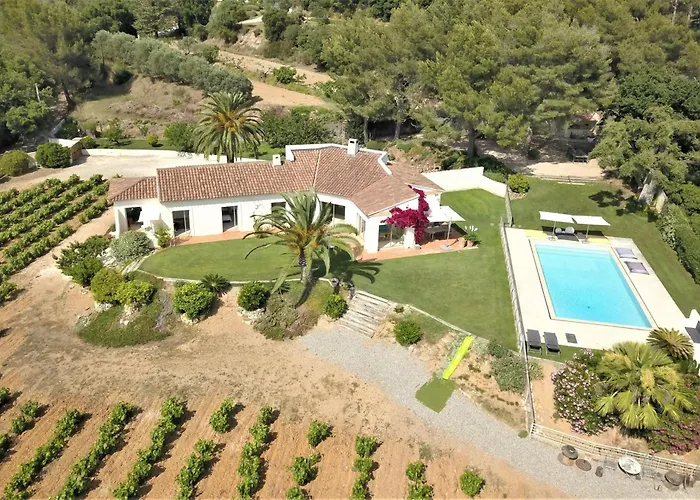 Le Domaine Des Vignes-spacieuse Villa/piscine *