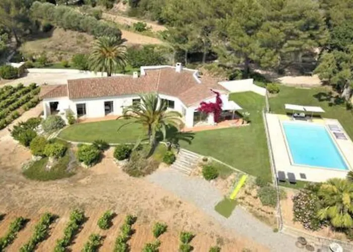 Le Domaine Des Vignes-spacieuse Villa/piscine